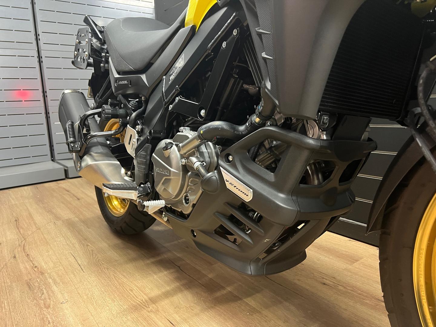 2021 SUZUKI V-STROM 650XT (DL650XA) DUAL SPORTS