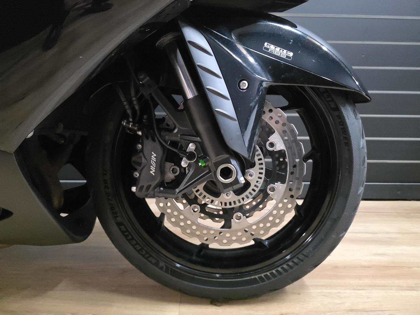 2017 KAWASAKI NINJA ZX-14R ABS (OHLINS) SPORTS