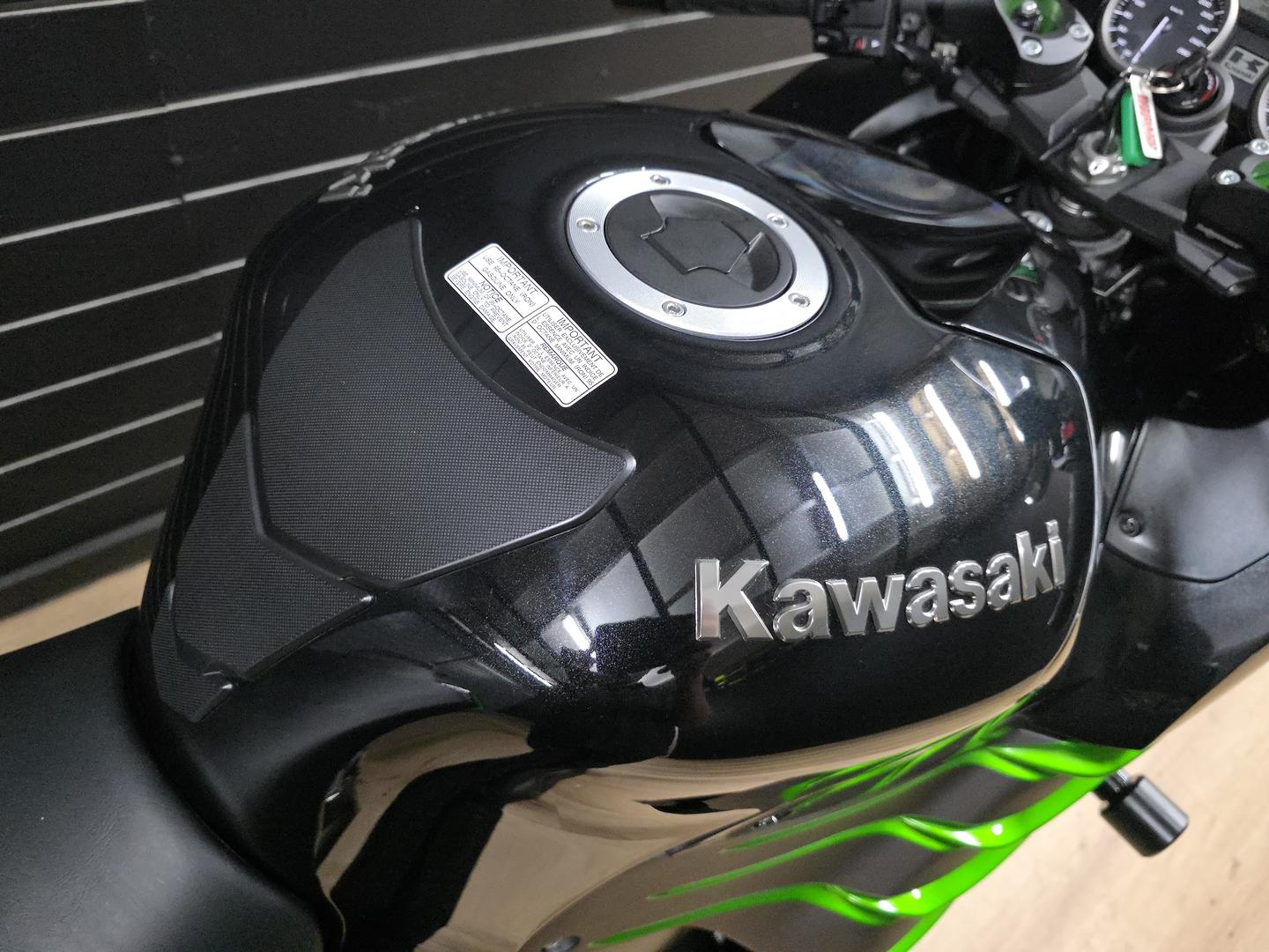 2017 KAWASAKI NINJA ZX-14R ABS (OHLINS) SPORTS