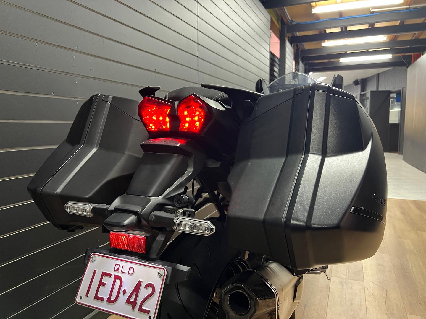 2024 KAWASAKI NINJA H2 SX SPORTS