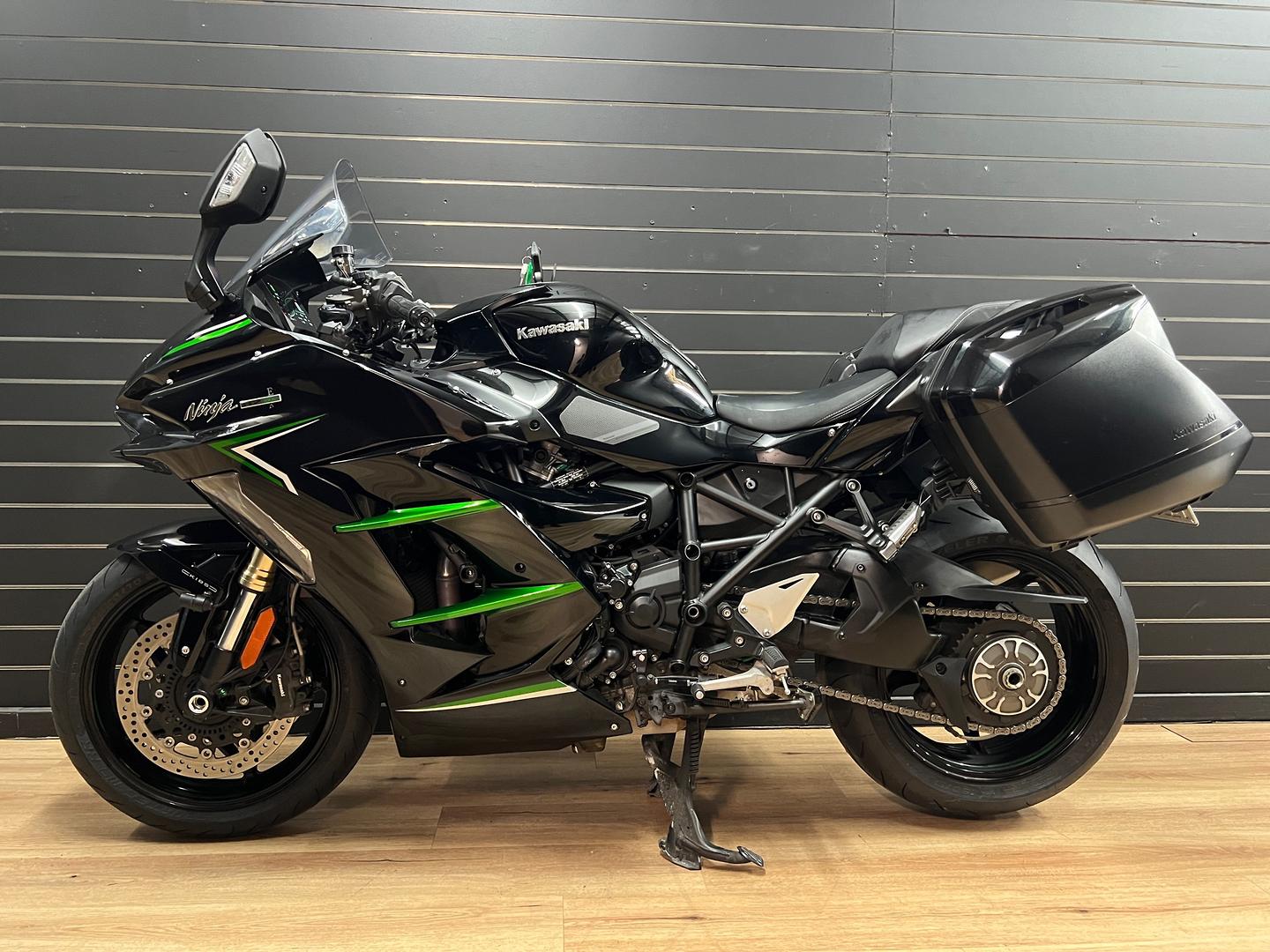 2024 KAWASAKI NINJA H2 SX SPORTS
