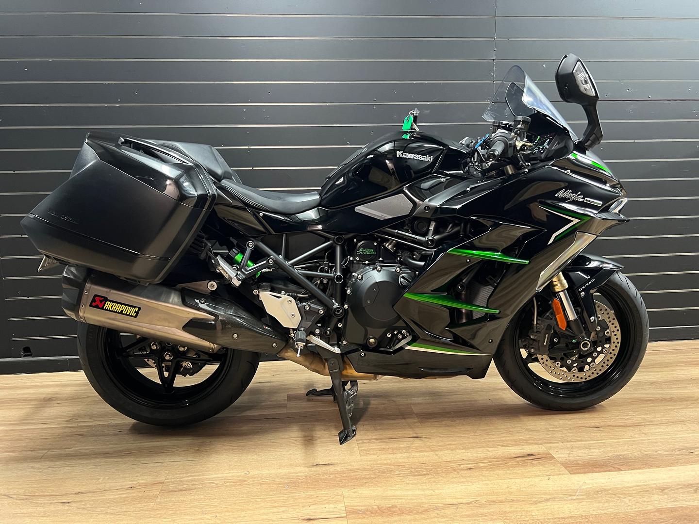 2024 KAWASAKI NINJA H2 SX SPORTS