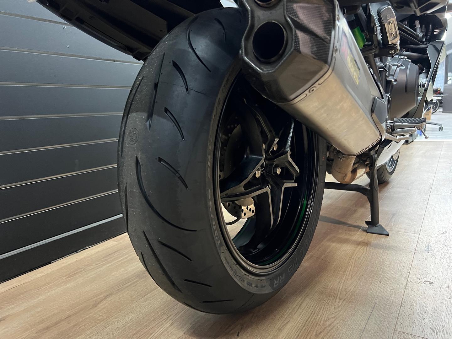 2024 KAWASAKI NINJA H2 SX SPORTS