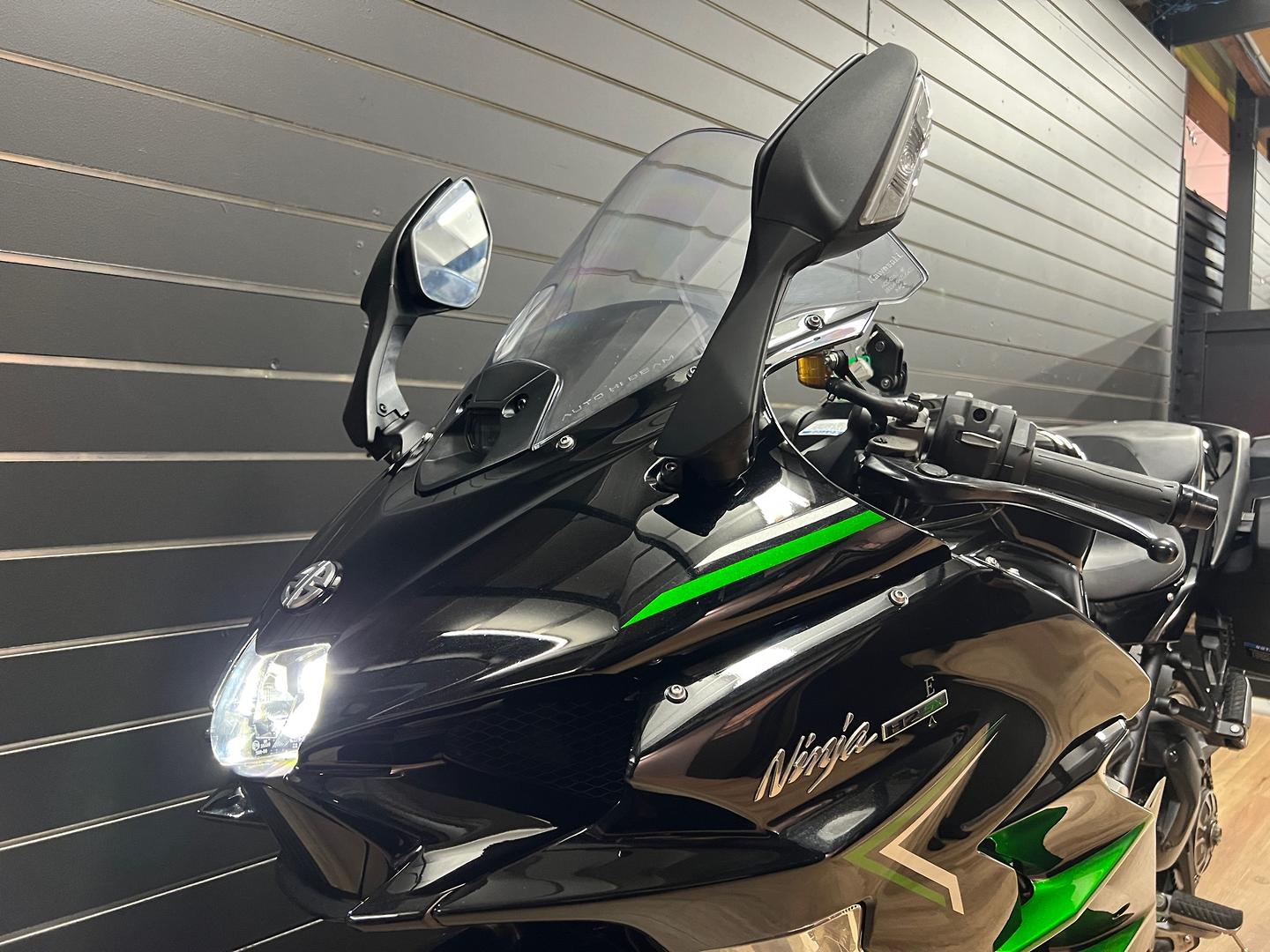 2024 KAWASAKI NINJA H2 SX SPORTS