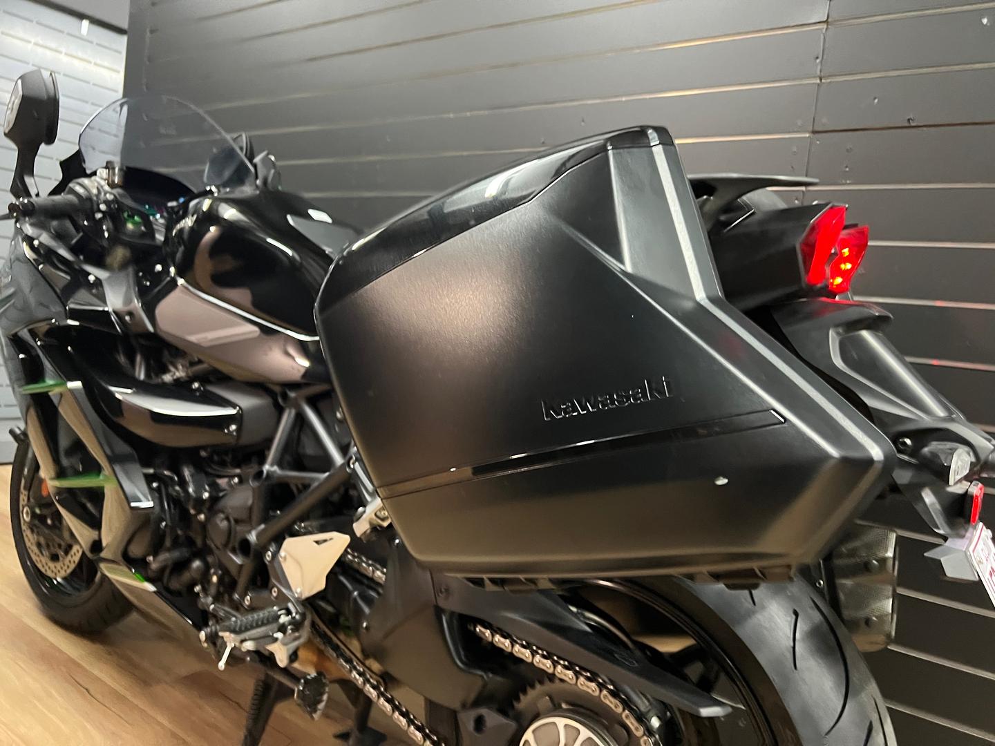 2024 KAWASAKI NINJA H2 SX SPORTS