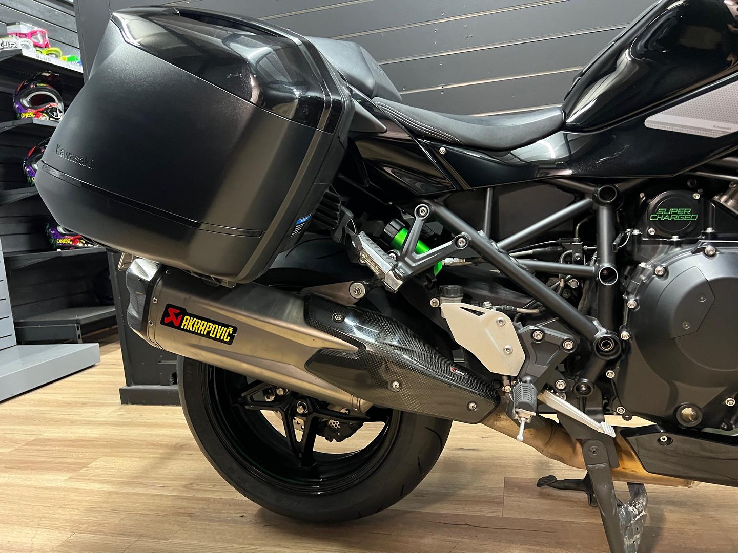 2024 KAWASAKI NINJA H2 SX SPORTS