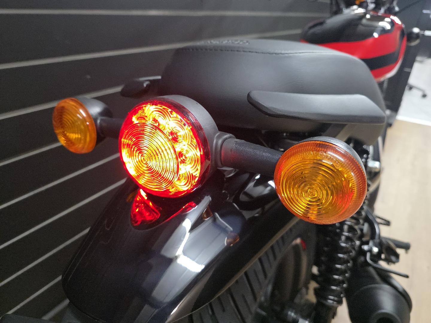 2026 ROYAL ENFIELD HUNTER 350 ROAD