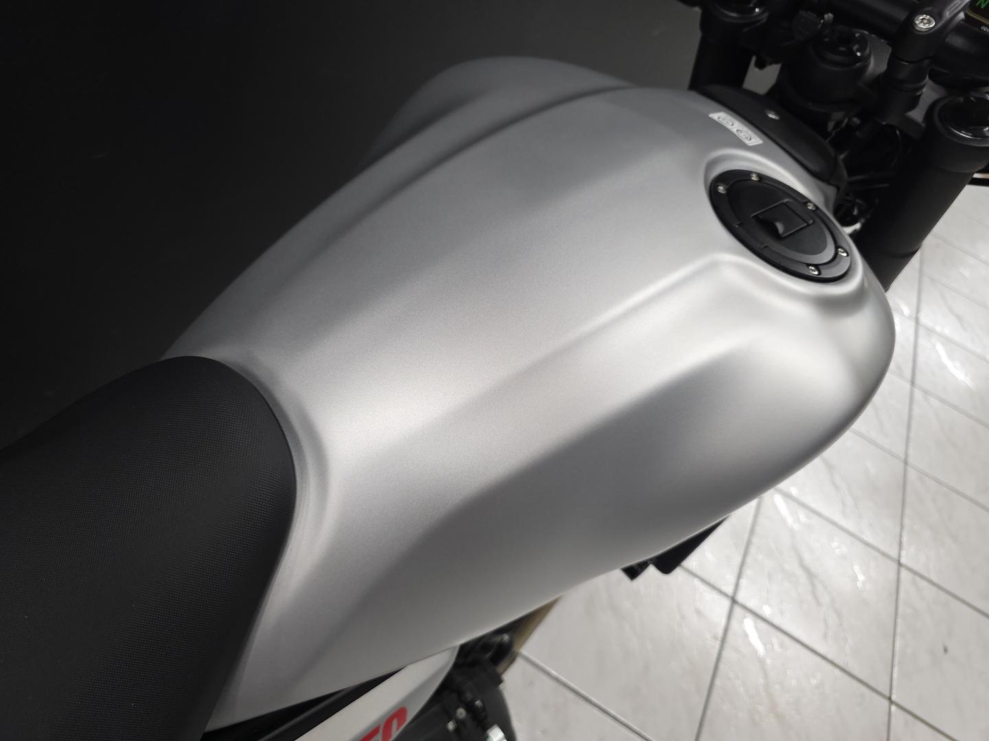 2026 ROYAL ENFIELD GUERILLA 450 ROAD