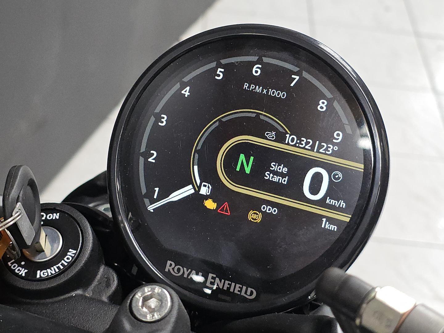 2026 ROYAL ENFIELD GUERILLA 450 ROAD