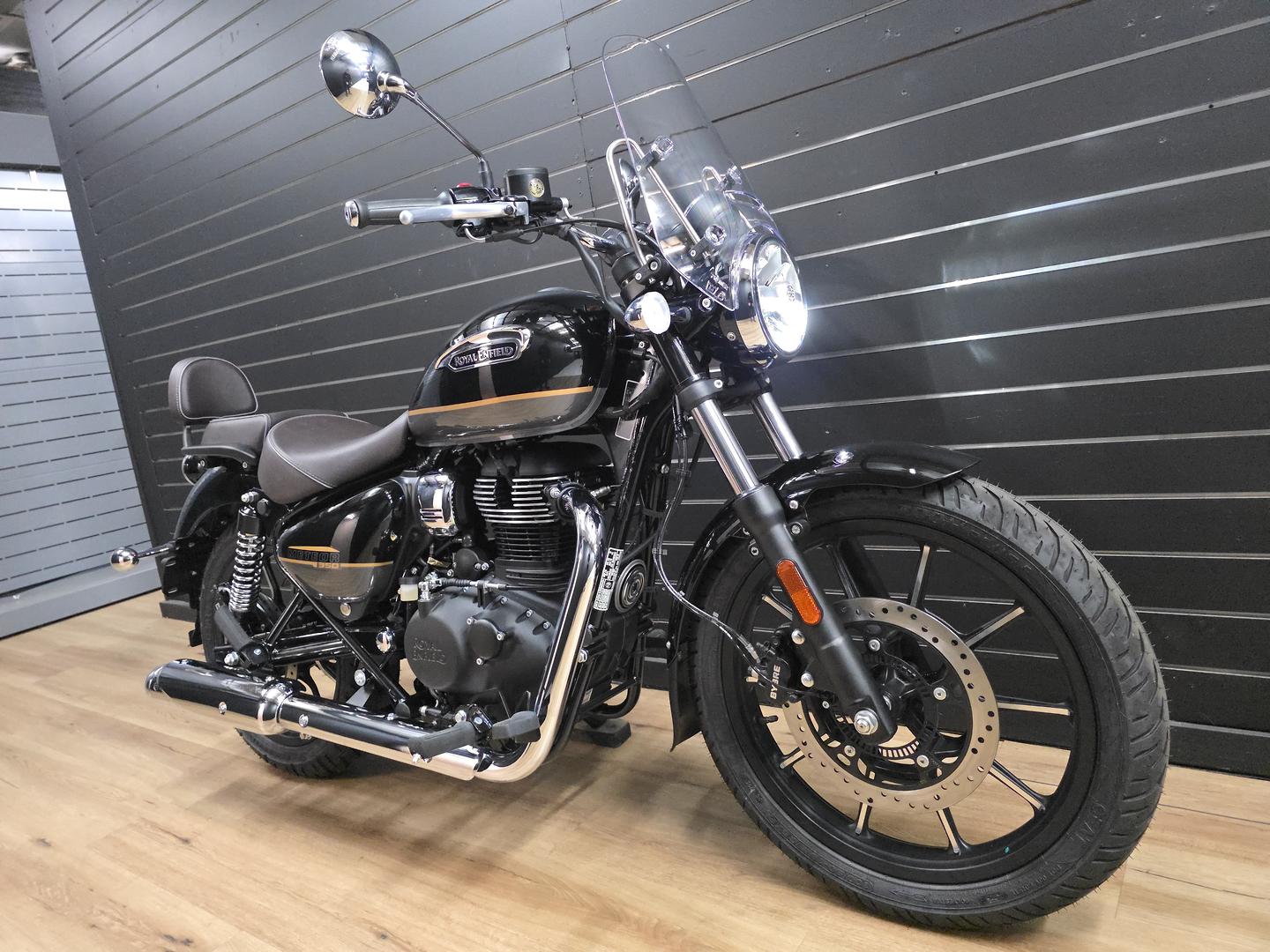 2026 ROYAL ENFIELD METEOR 350 SUPERNOVA ROAD