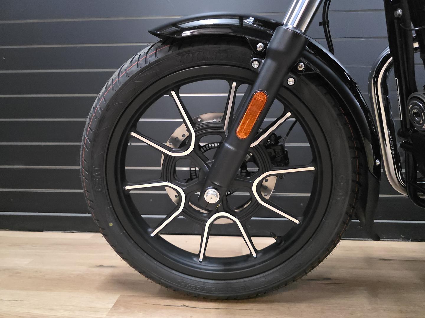 2026 ROYAL ENFIELD METEOR 350 SUPERNOVA ROAD