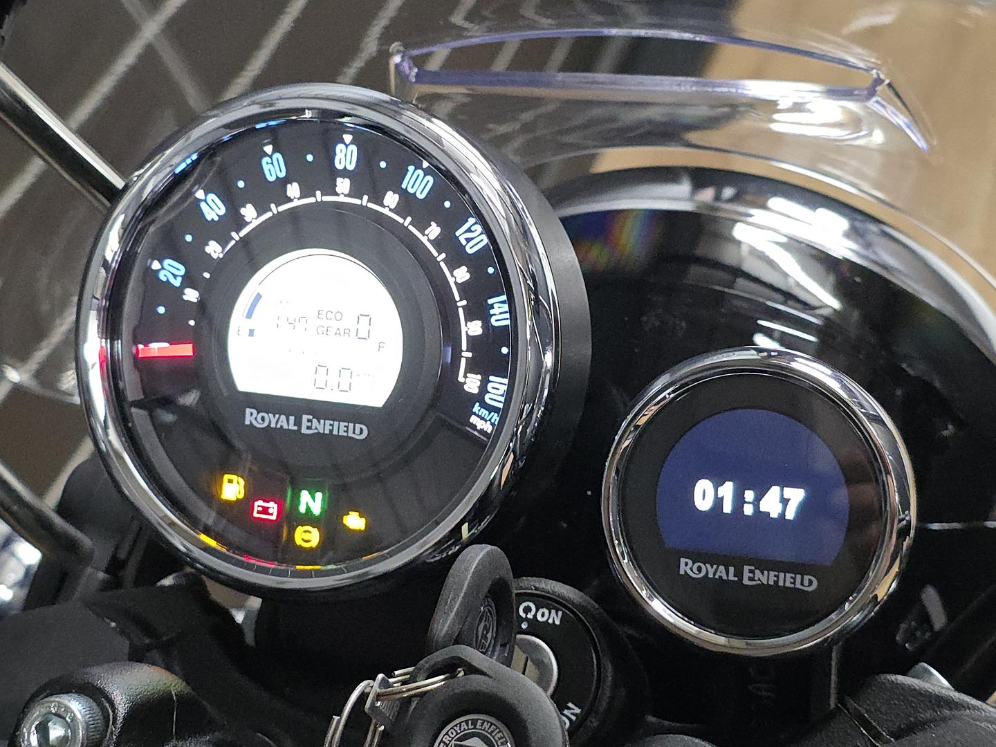 2026 ROYAL ENFIELD METEOR 350 SUPERNOVA ROAD