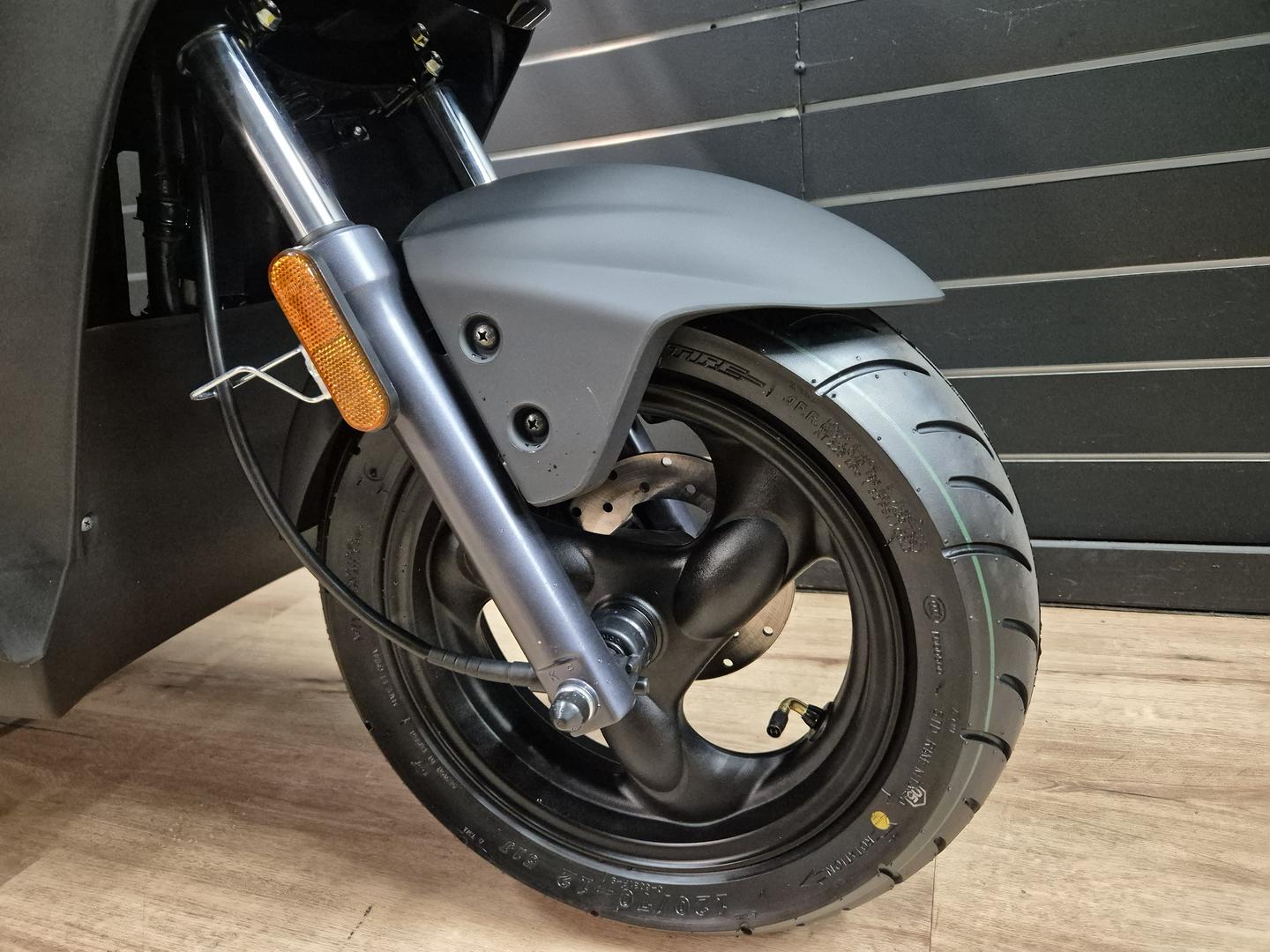 2025 KYMCO AGILITY 50 4T SCOOTER