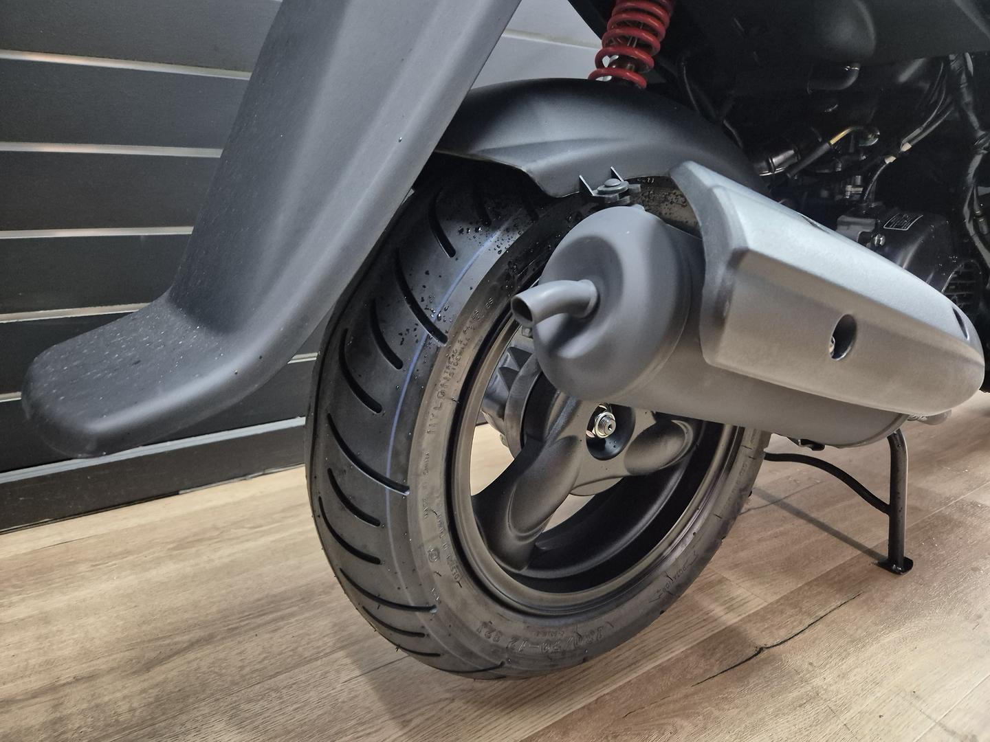 2025 KYMCO AGILITY 50 4T SCOOTER