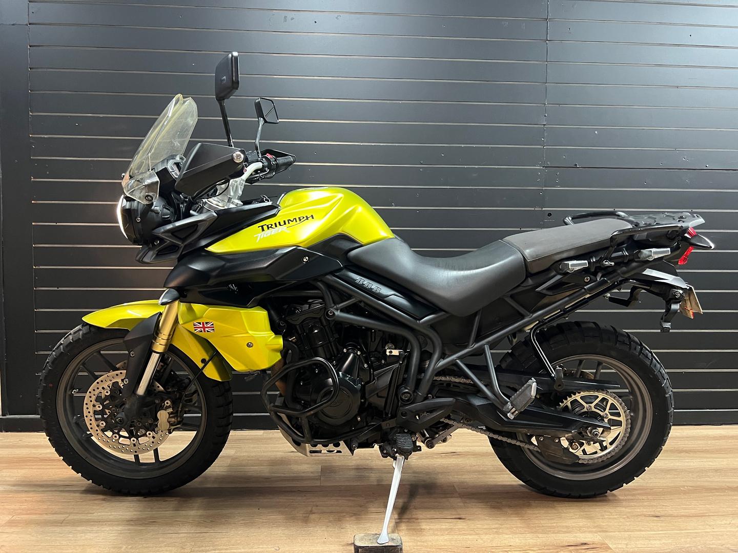 2012 TRIUMPH TIGER 800 DUAL SPORTS