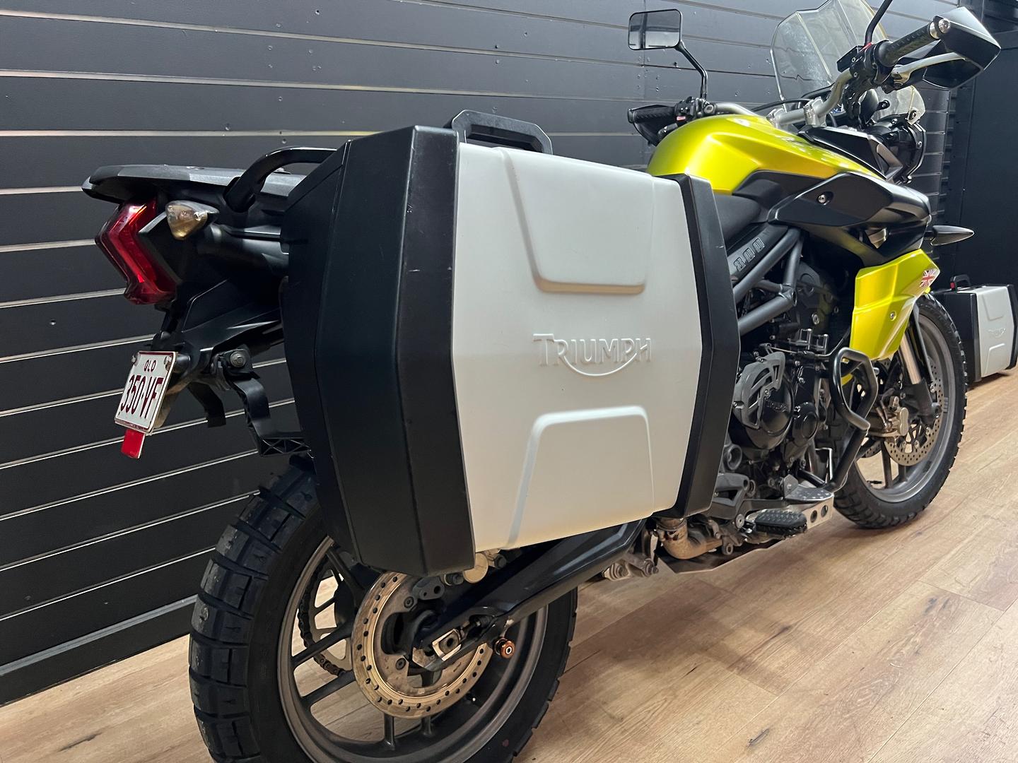 2012 TRIUMPH TIGER 800 DUAL SPORTS