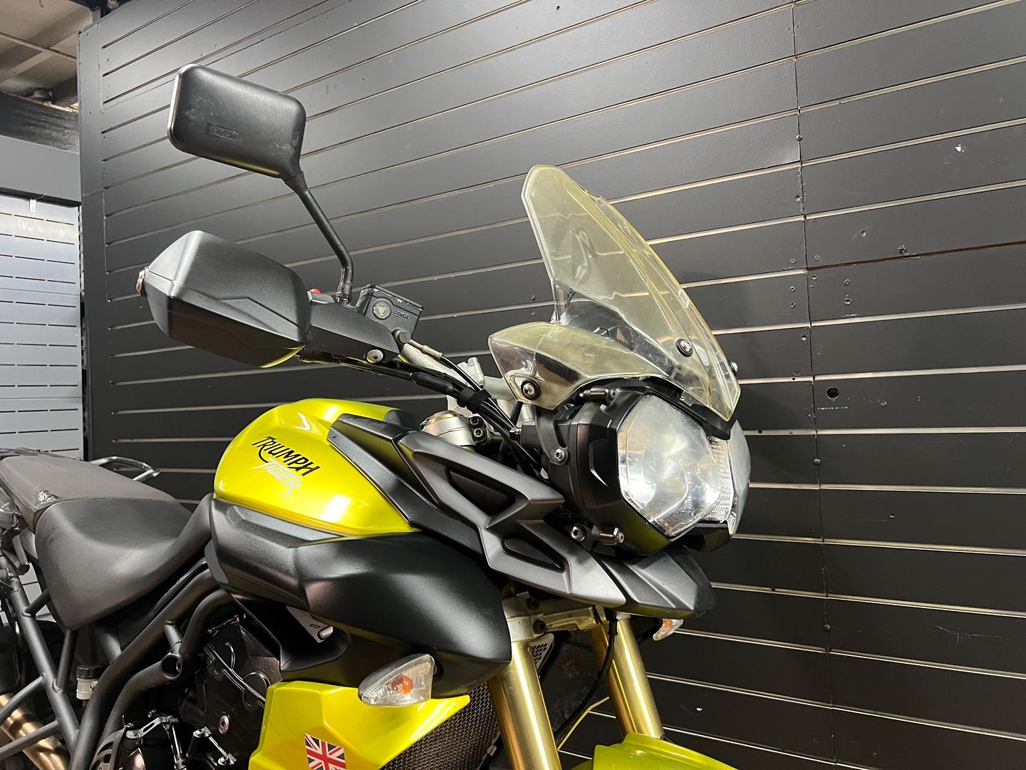 2012 TRIUMPH TIGER 800 DUAL SPORTS
