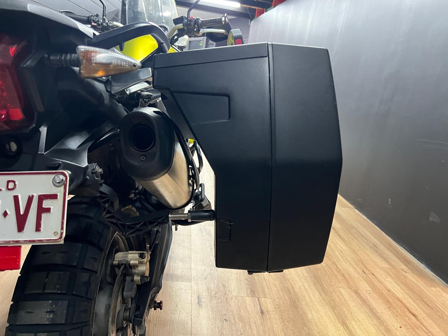 2012 TRIUMPH TIGER 800 DUAL SPORTS