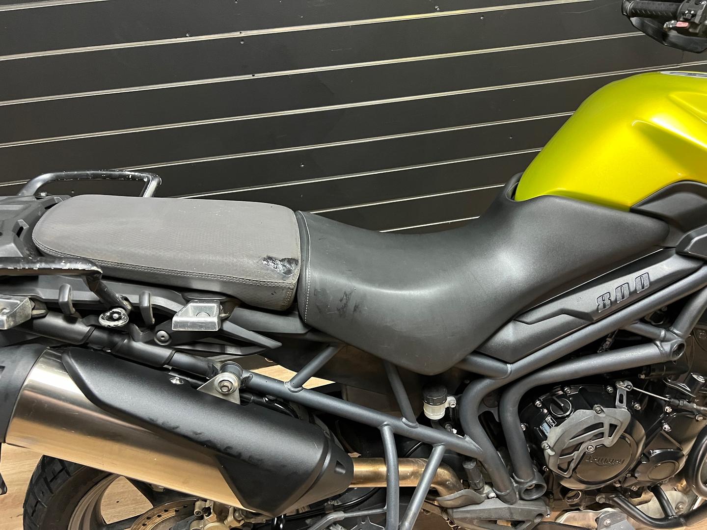 2012 TRIUMPH TIGER 800 DUAL SPORTS