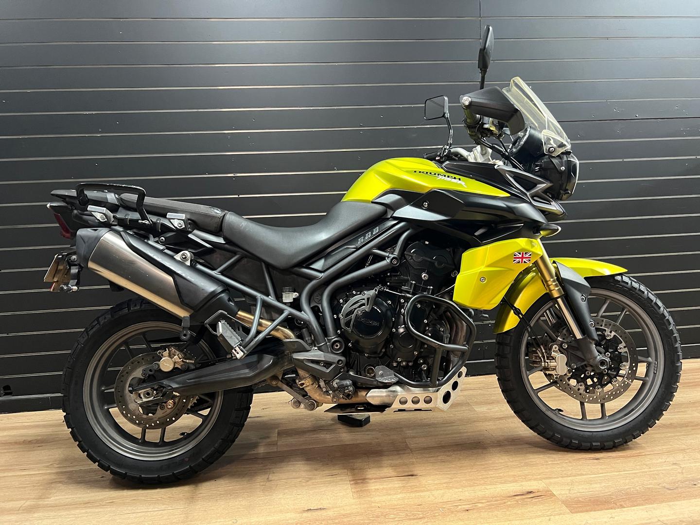 2012 TRIUMPH TIGER 800 DUAL SPORTS