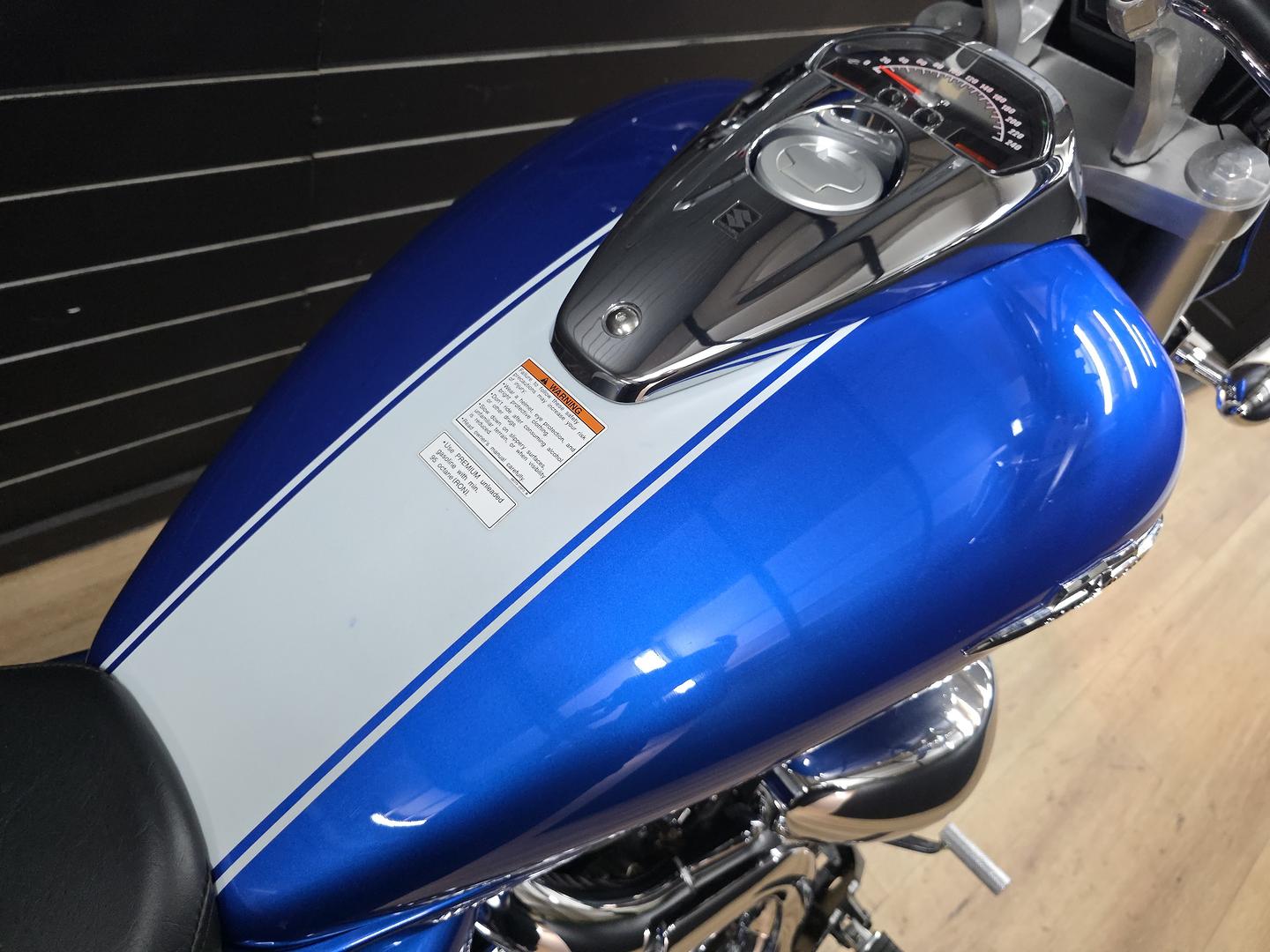 2011 SUZUKI VZR 1800 BOULEVARD (M109R) CRUISER