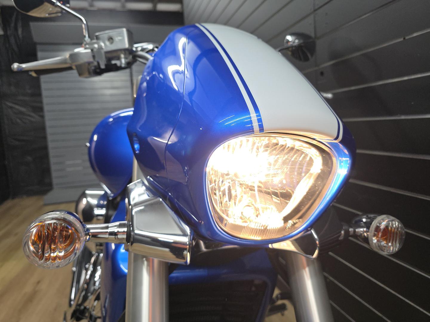 2011 SUZUKI VZR 1800 BOULEVARD (M109R) CRUISER