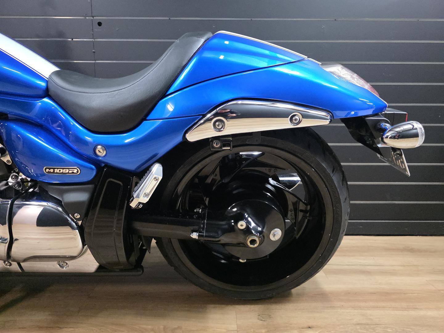 2011 SUZUKI VZR 1800 BOULEVARD (M109R) CRUISER