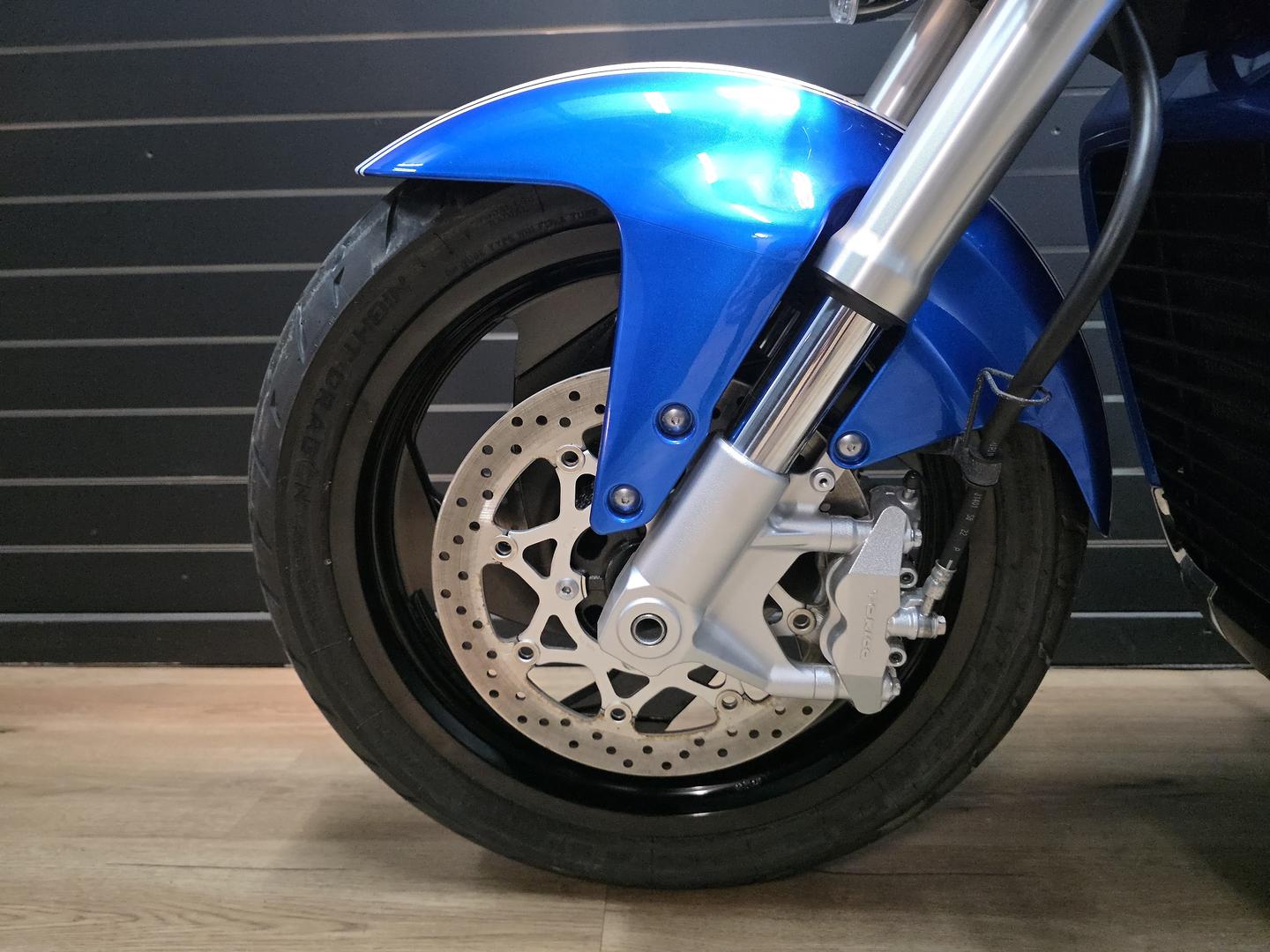 2011 SUZUKI VZR 1800 BOULEVARD (M109R) CRUISER