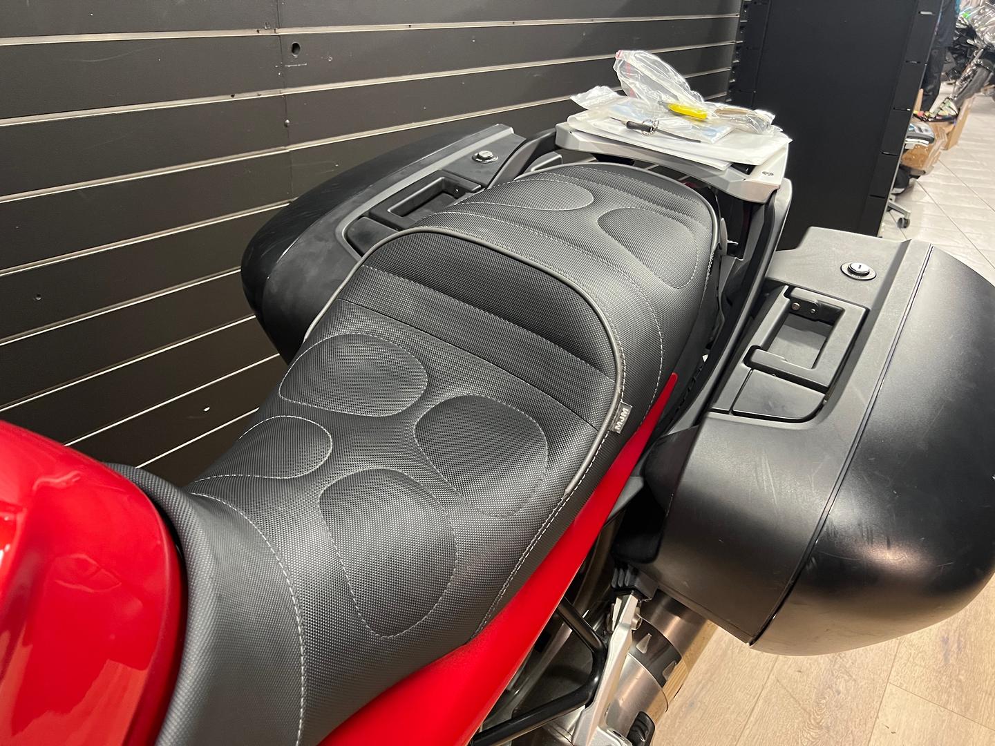 2012 BMW R1200R ROAD