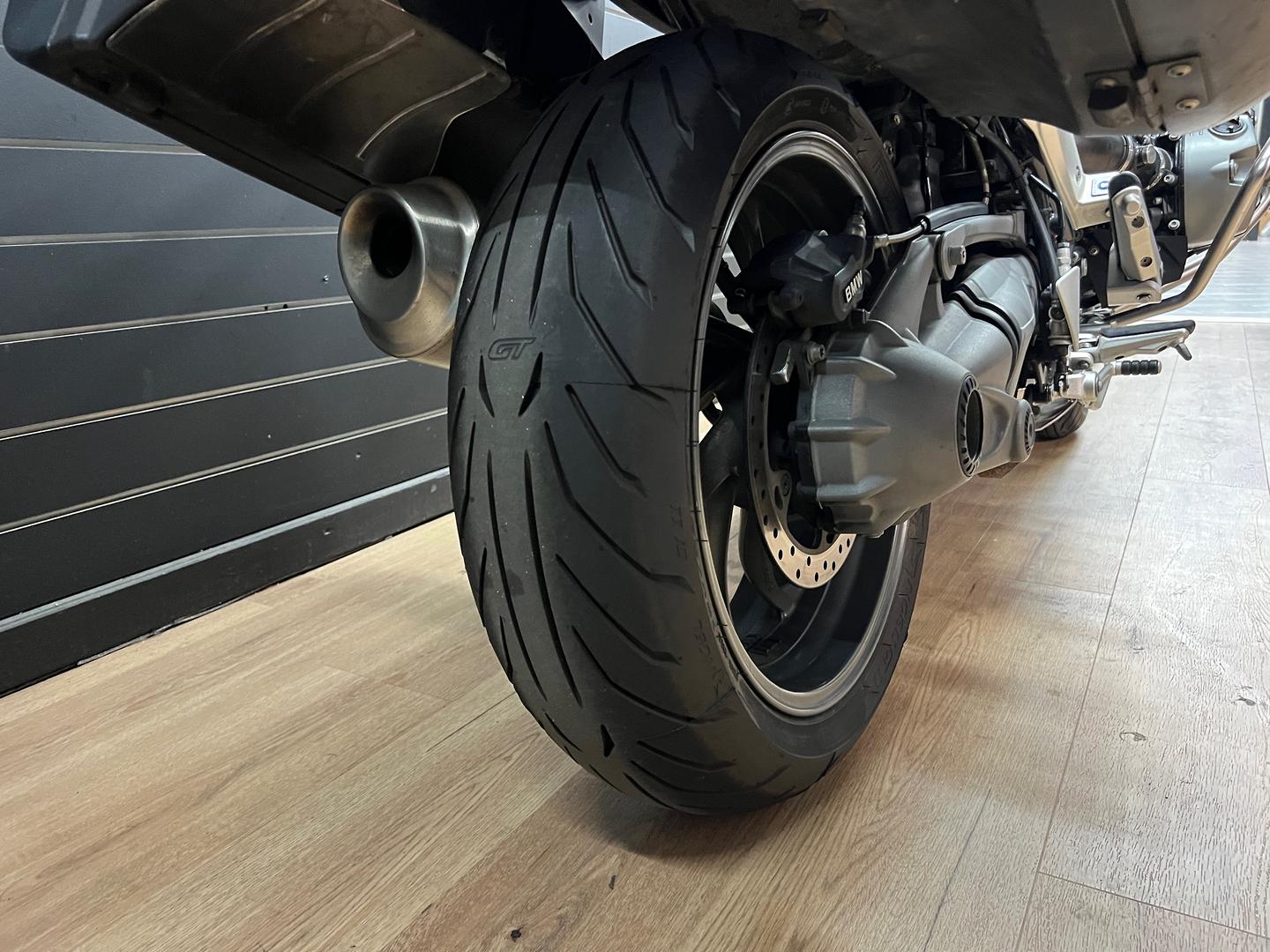2012 BMW R1200R ROAD