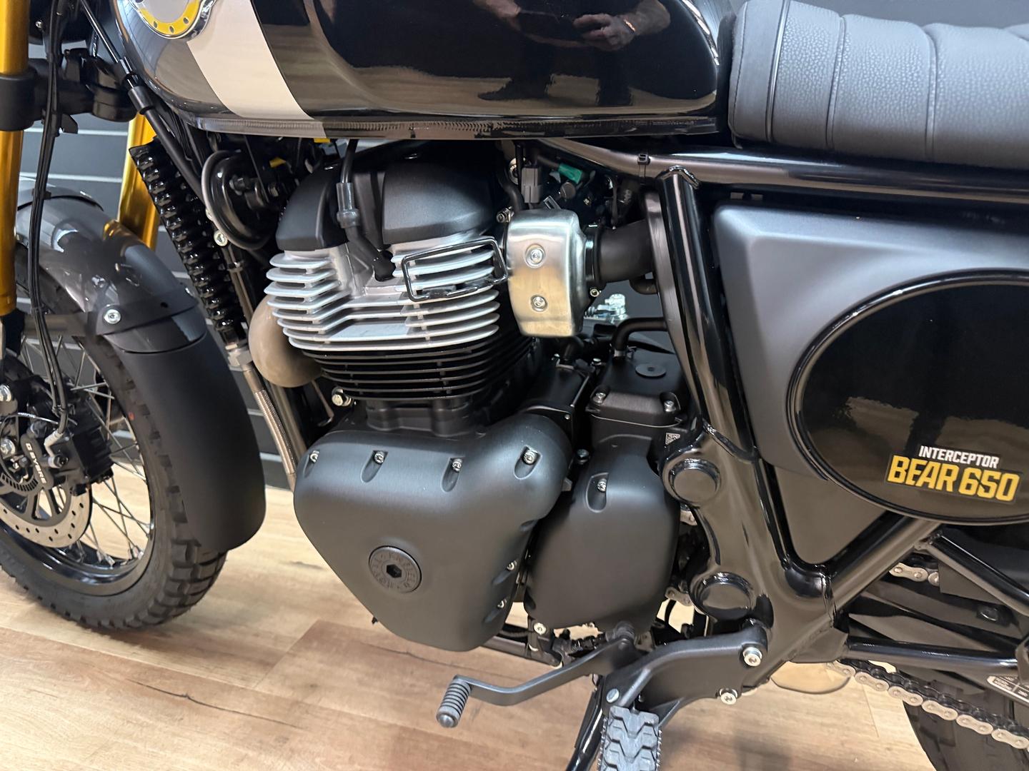 2026 ROYAL ENFIELD BEAR 650 ROAD