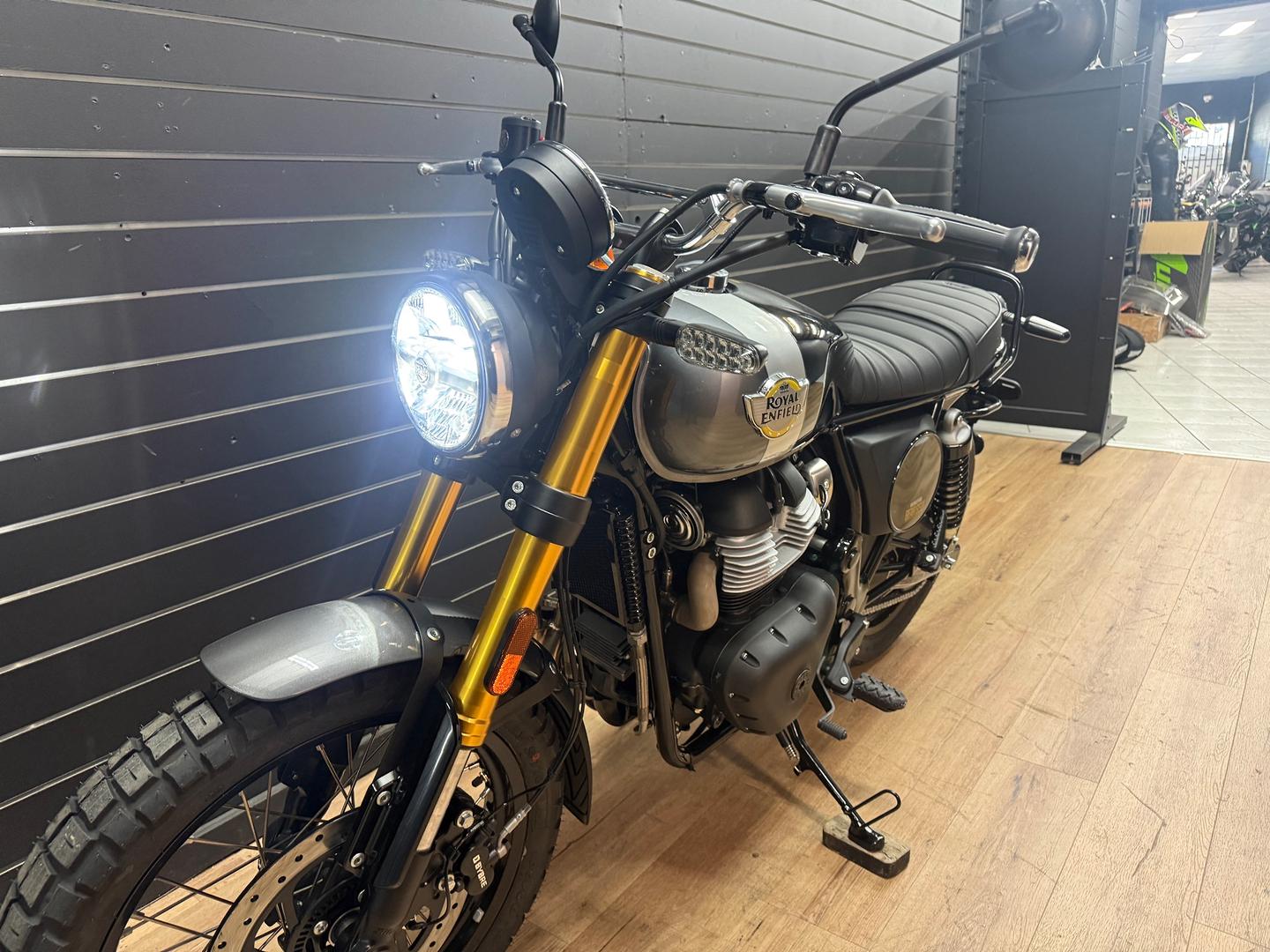 2026 ROYAL ENFIELD BEAR 650 ROAD