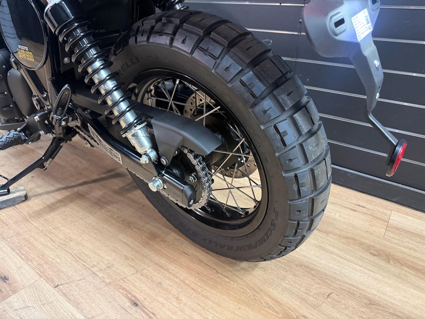 2026 ROYAL ENFIELD BEAR 650 ROAD