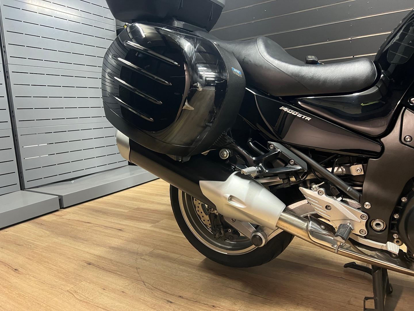 2010 KAWASAKI 1400 GTR ABS (K-ACT) ROAD