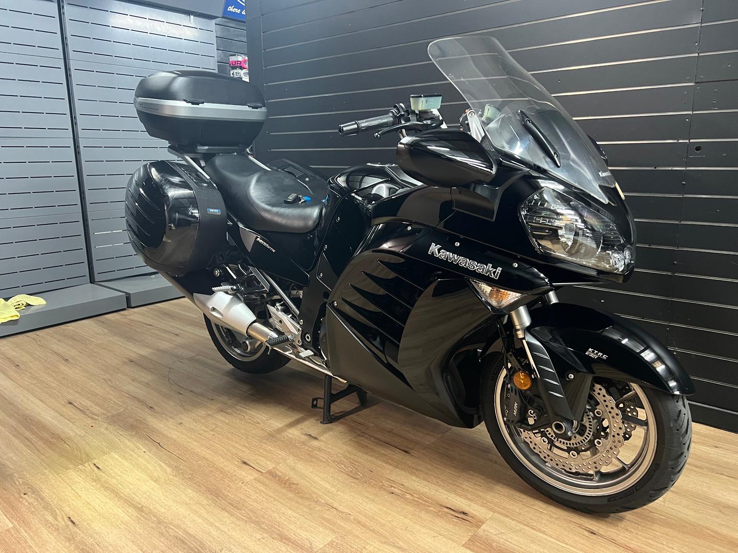 2010 KAWASAKI 1400 GTR ABS (K-ACT) ROAD
