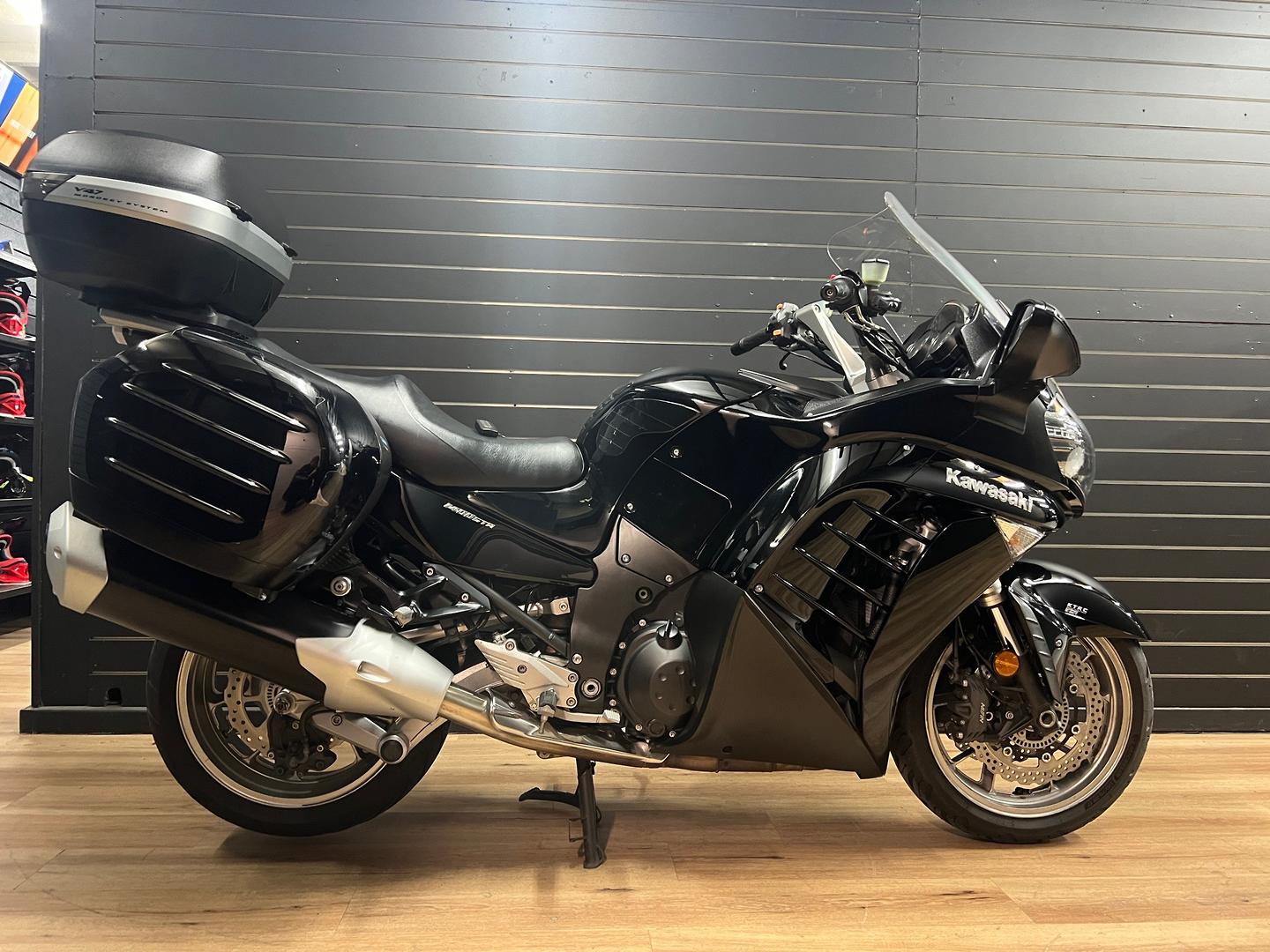2010 KAWASAKI 1400 GTR ABS (K-ACT) ROAD