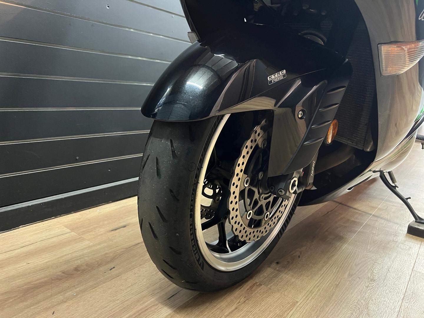 2013 KAWASAKI NINJA ZX-14R ABS SPORTS