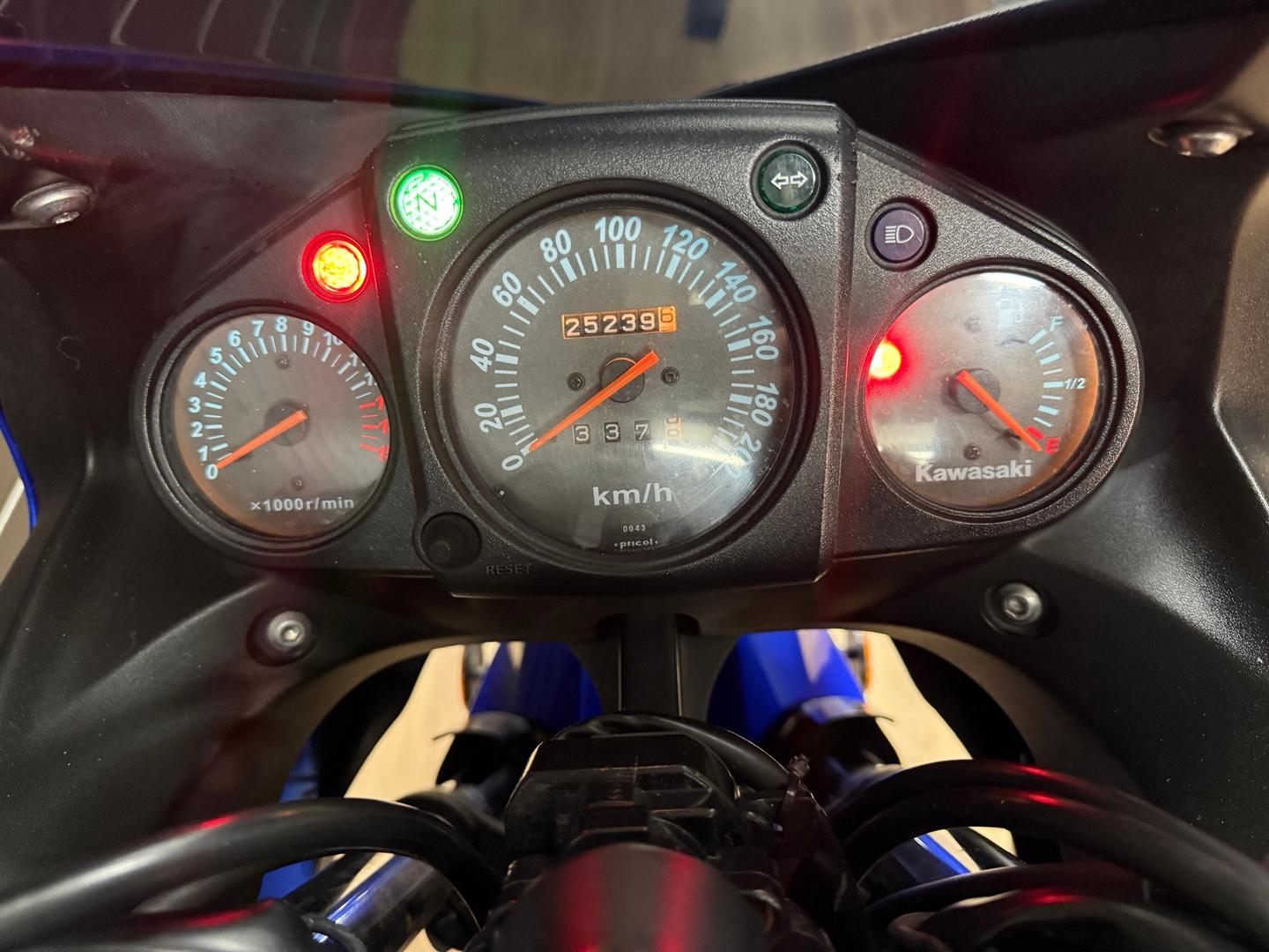 2009 KAWASAKI NINJA 250R (EX250) SPORTS