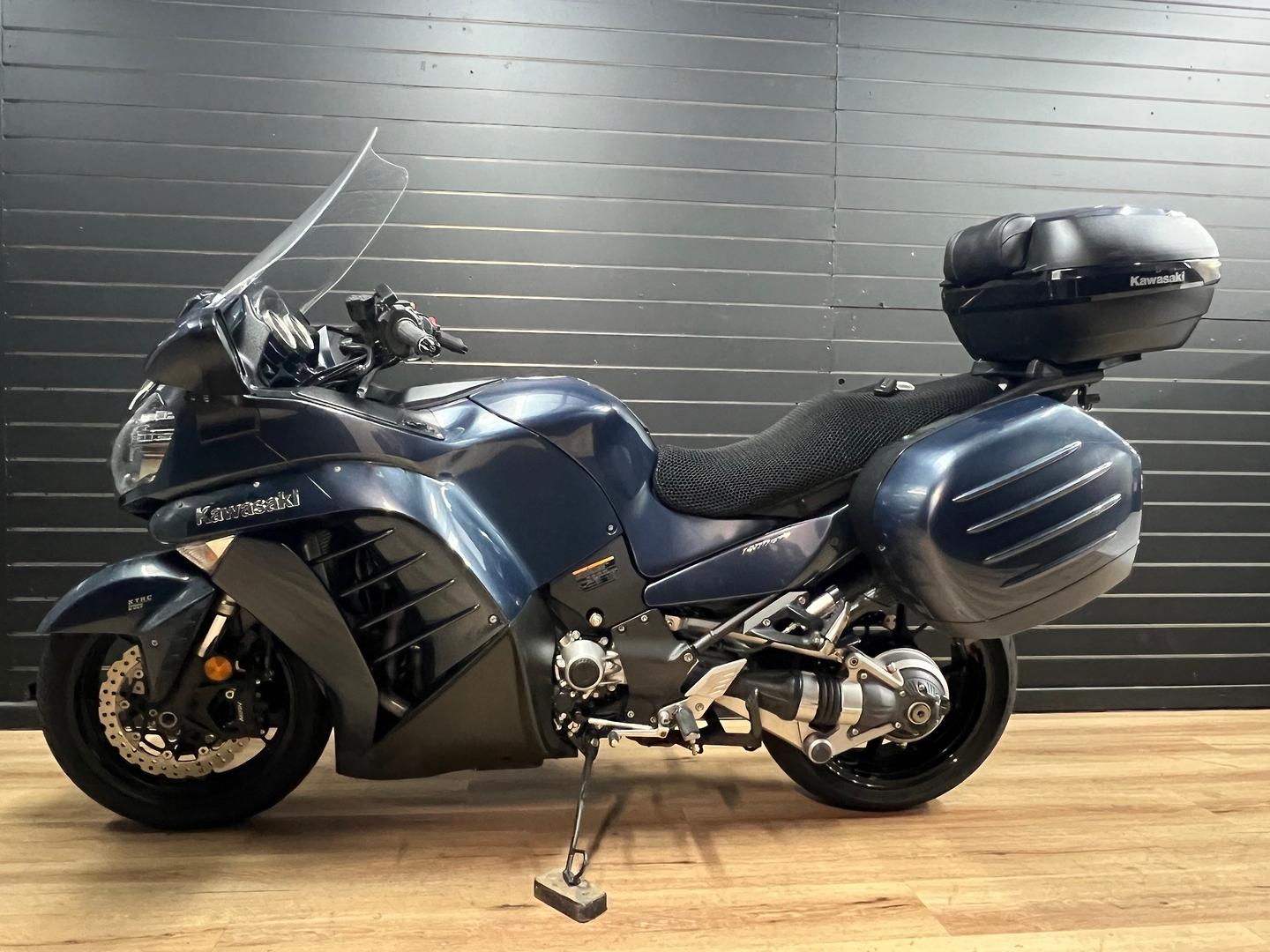2015 KAWASAKI 1400 GTR ABS (K-ACT) ROAD