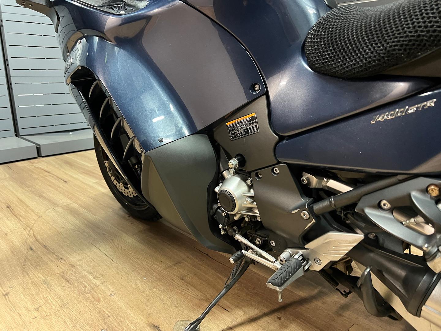 2015 KAWASAKI 1400 GTR ABS (K-ACT) ROAD