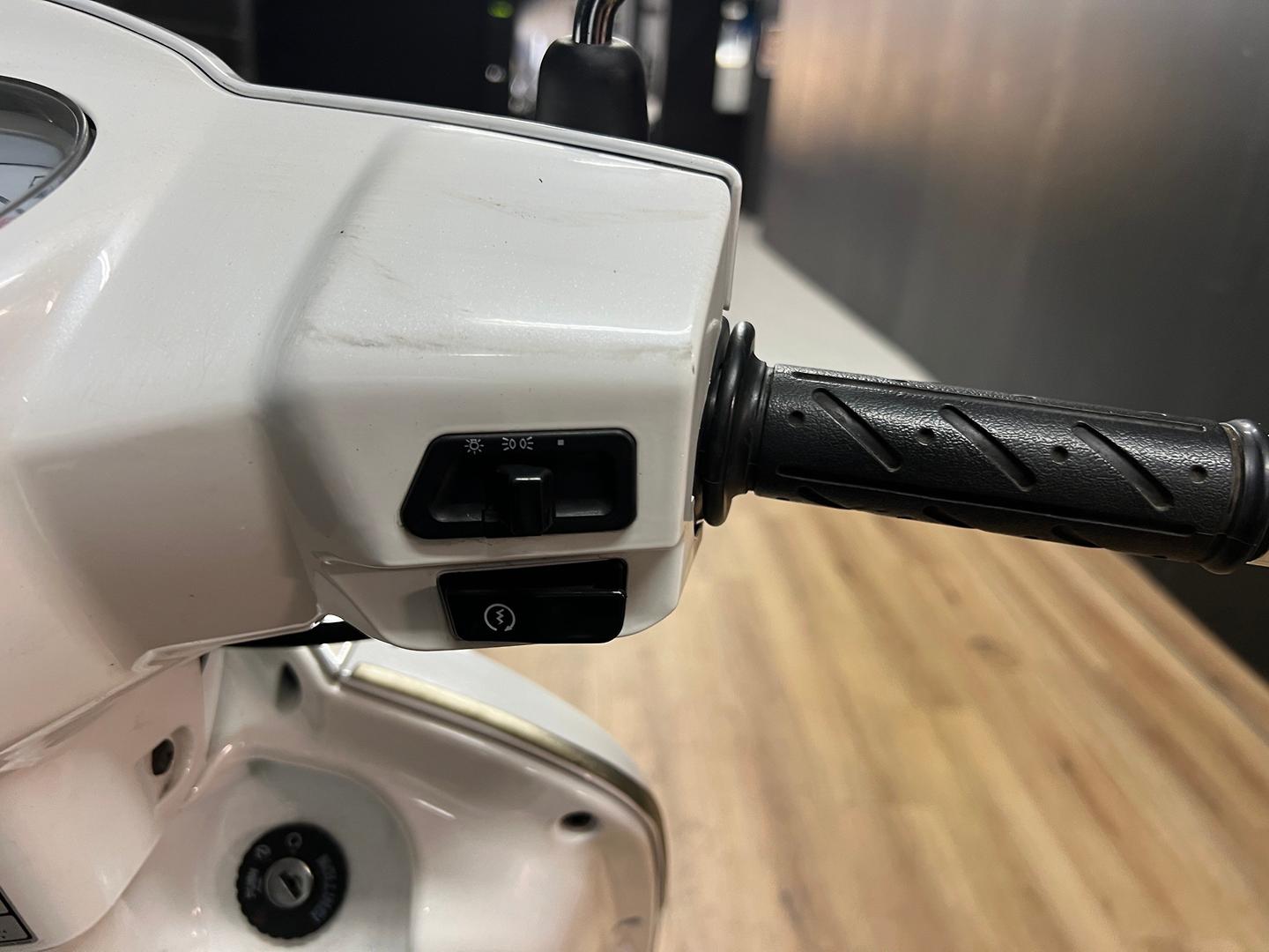 2023 KYMCO LIKE 125 SCOOTER