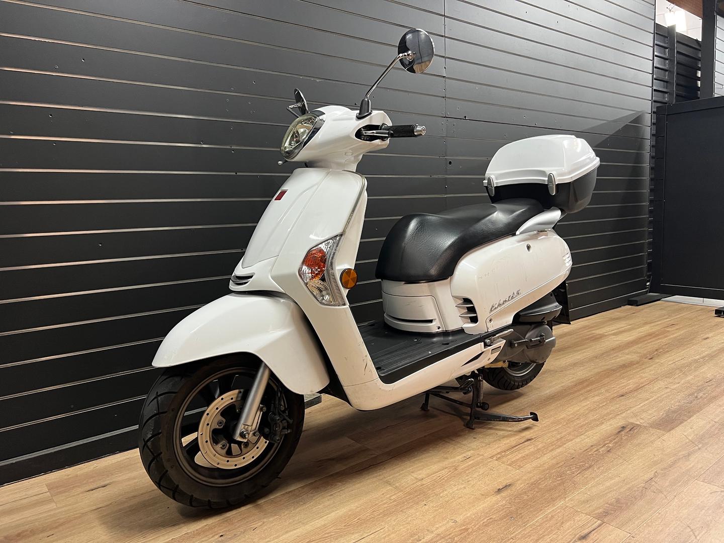2023 KYMCO LIKE 125 SCOOTER