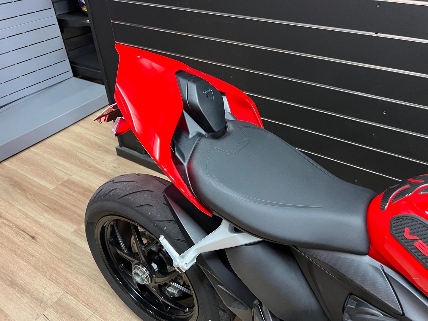 2022 DUCATI STREETFIGHTER V2 DUAL SPORTS