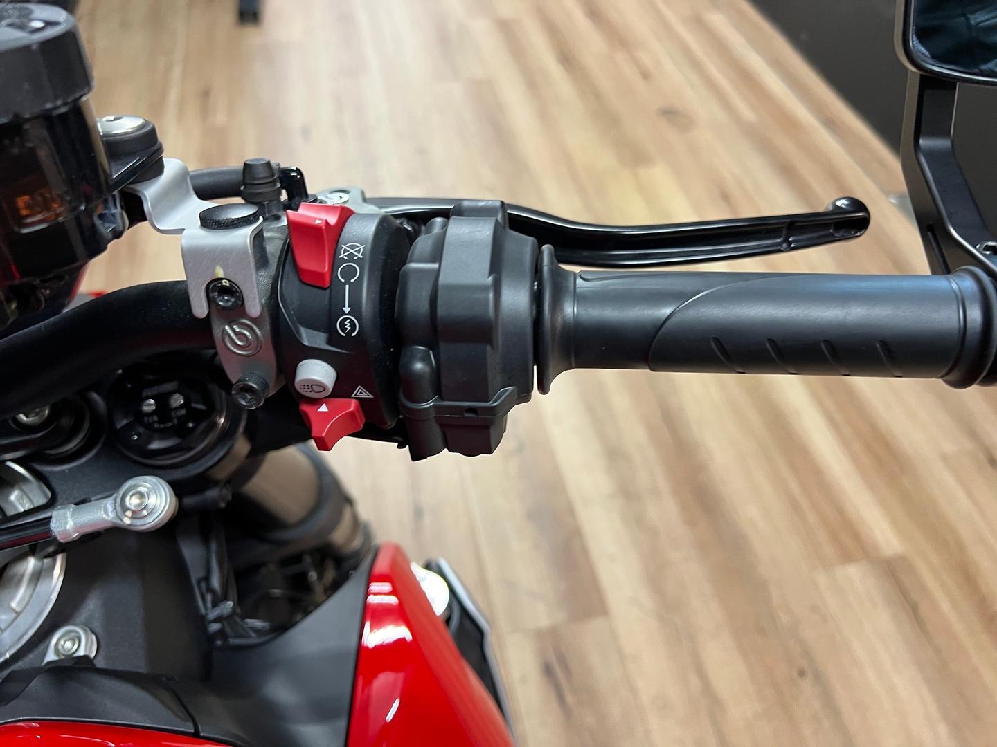 2022 DUCATI STREETFIGHTER V2 DUAL SPORTS