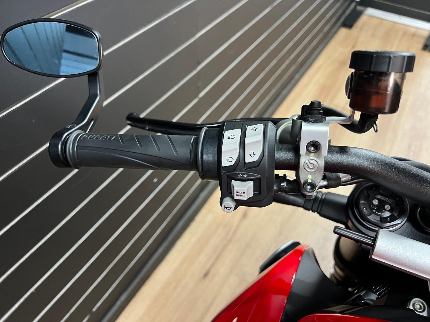 2022 DUCATI STREETFIGHTER V2 DUAL SPORTS