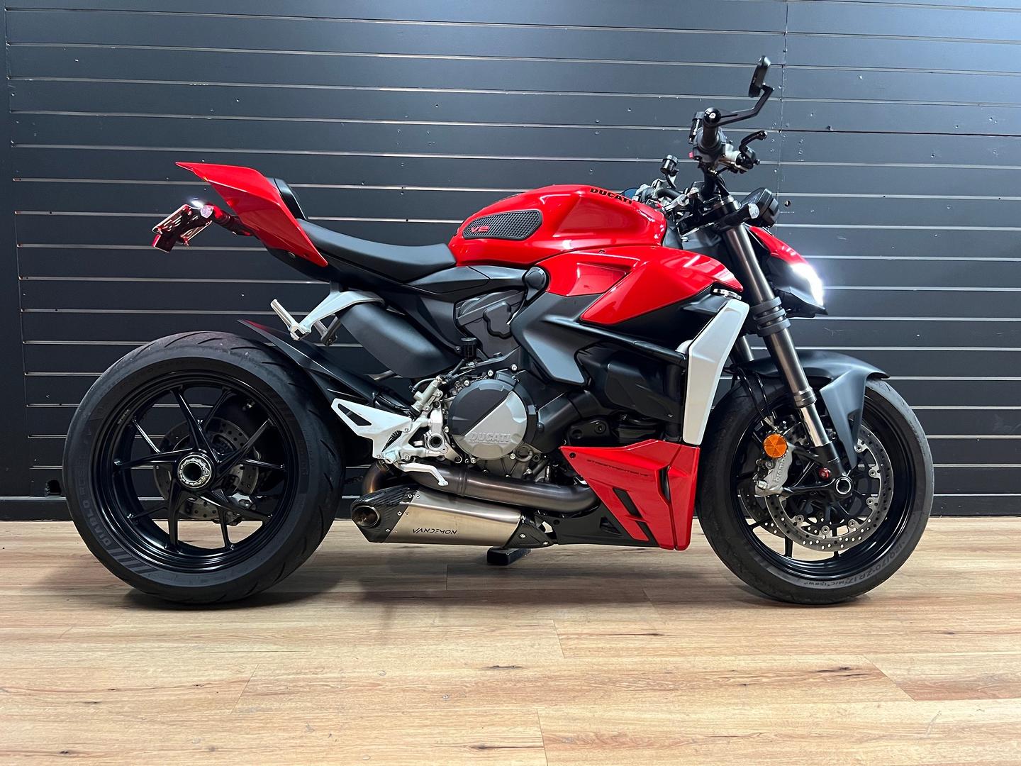 2022 DUCATI STREETFIGHTER V2 DUAL SPORTS