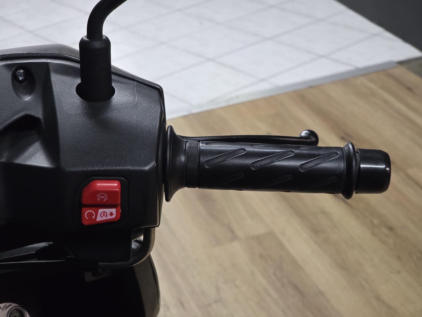 2023 SUZUKI AVENIS 125 SCOOTER