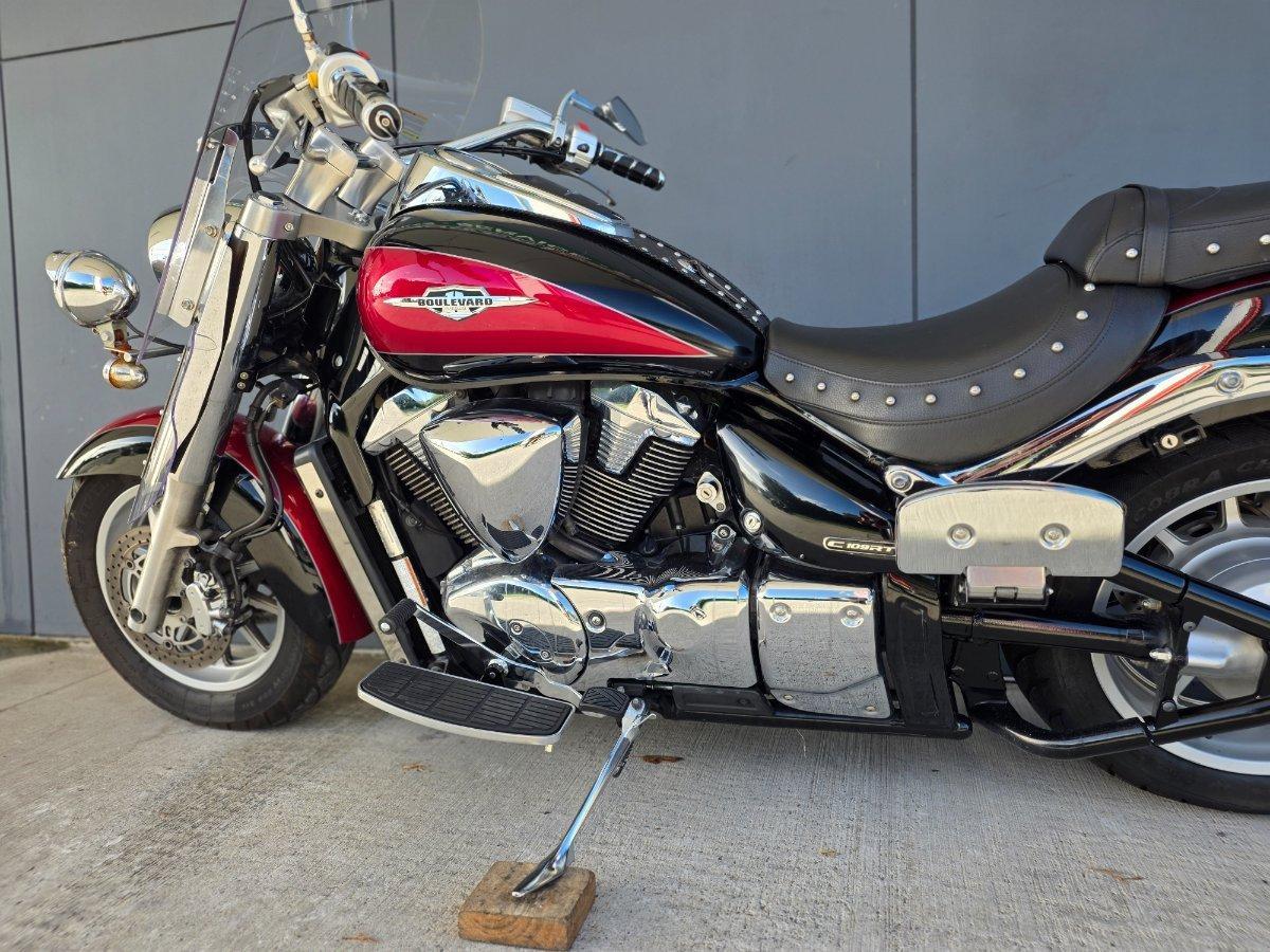 2009 SUZUKI VLR 1800T BOULEVARD (C109RT) CRUISER