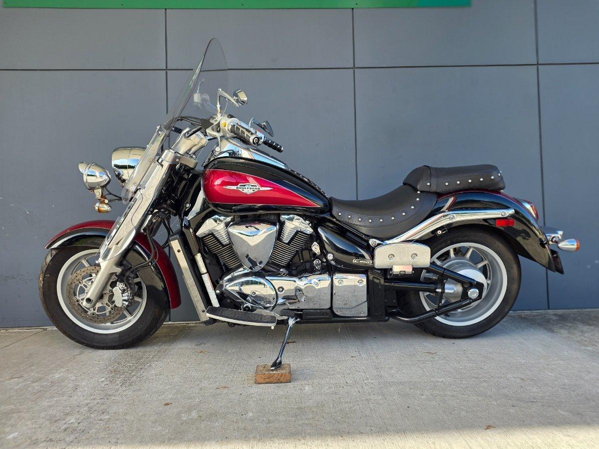 2009 SUZUKI VLR 1800T BOULEVARD (C109RT) CRUISER