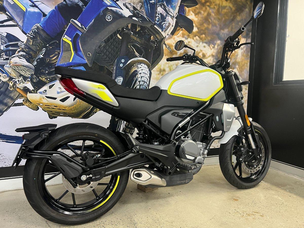 2023 CF MOTO 300 CL-X ROAD